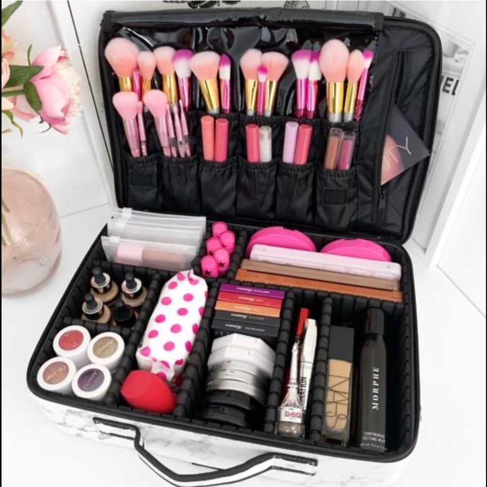 Makeup case